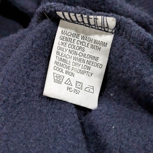 Izod Men's Quarter Zip Sweatshirt, Size Medium, Blue, Embroidered - Picture 12 of 13